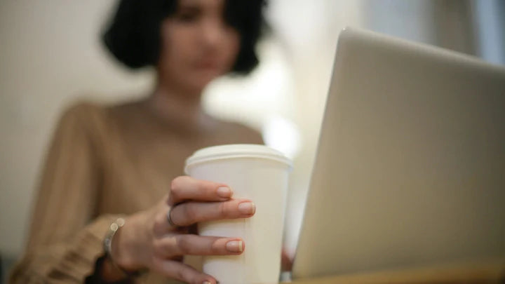 Why Do You Need to Switch from Plastic to Compost Teacups with Loose Green Tea Leaves?